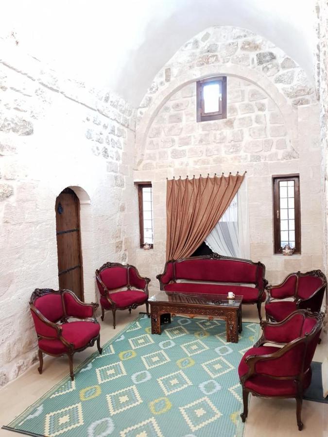 Tarihi Ulu Cami Yani, Tarihi Vilă Mardin