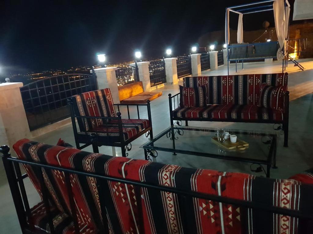 Tarihi Ulu Cami Yani, Tarihi Vilă Mardin